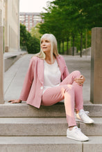 Load image into Gallery viewer, Camelia Suit Jacket